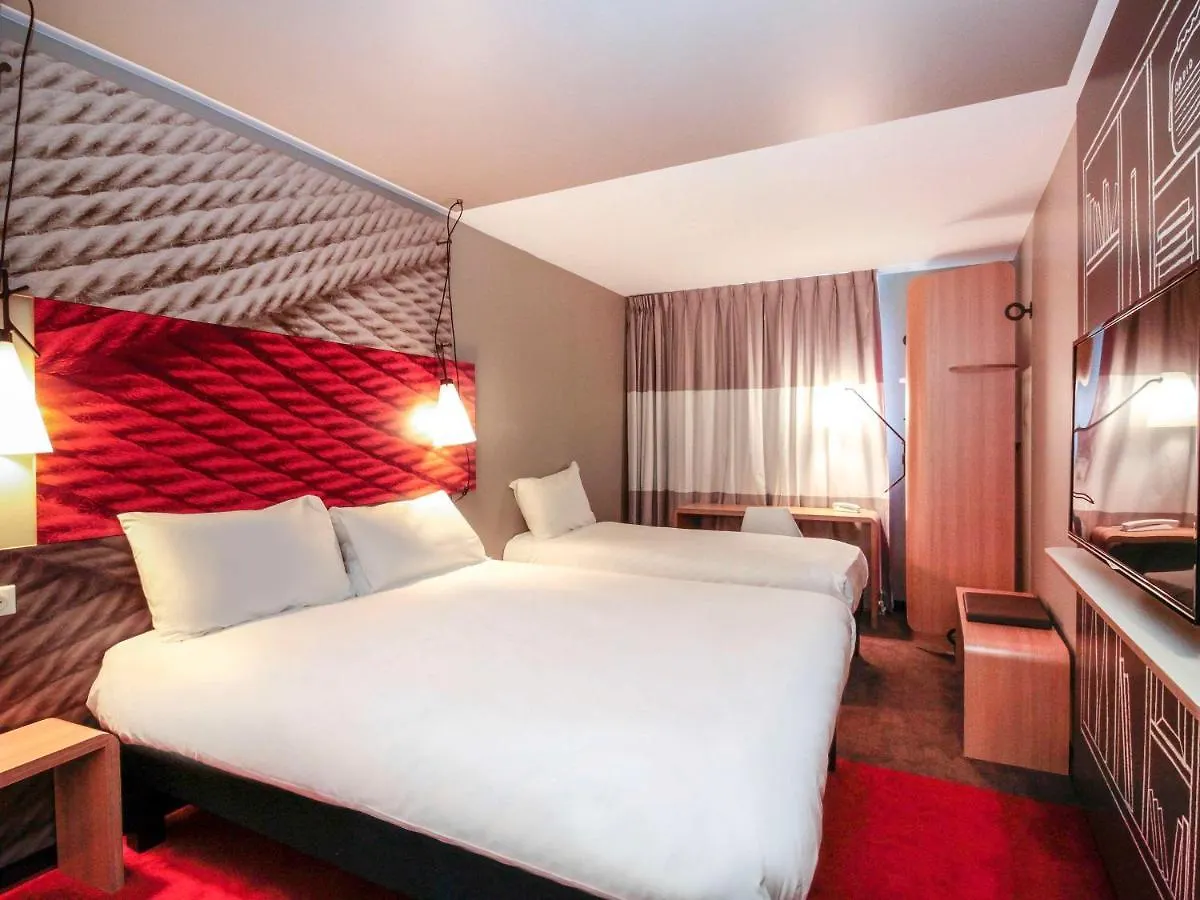 Ibis London Greenwich 3*,