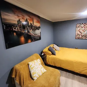 Appartement Dodi Aparts London, Near Stratford Close To Tube Station