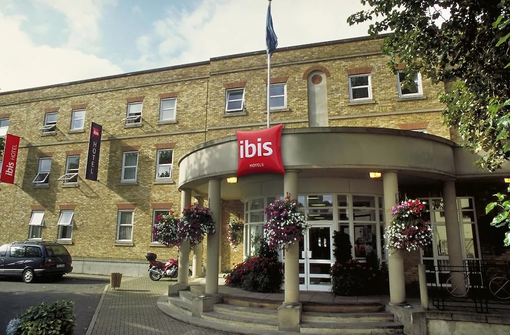 Ibis London Greenwich 3*,